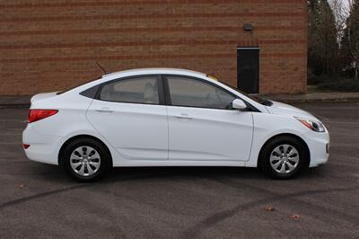 2016 Hyundai Accent SE   - Photo 5 - Salem, OR 97317