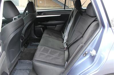 2014 Subaru Outback 2.5i Premium   - Photo 13 - Salem, OR 97317