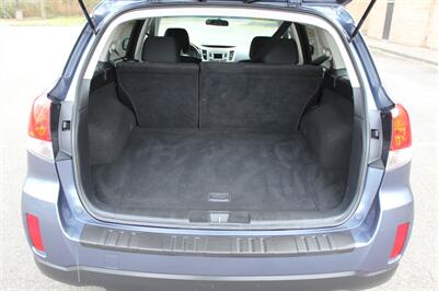 2014 Subaru Outback 2.5i Premium   - Photo 15 - Salem, OR 97317