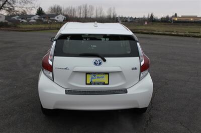 2015 Toyota Prius C One   - Photo 8 - Salem, OR 97317