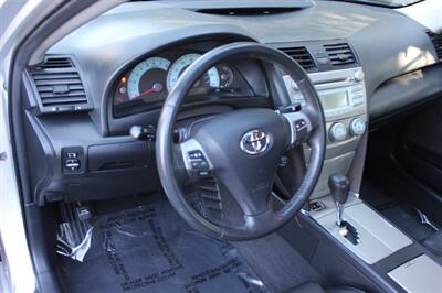 2007 Toyota Camry SE V6   - Photo 9 - Salem, OR 97317