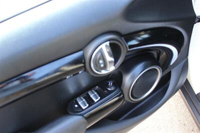 2015 MINI Cooper 5-door S   - Photo 11 - Salem, OR 97317