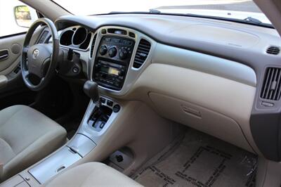 2007 Toyota Highlander Sport   - Photo 17 - Salem, OR 97317
