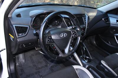 2014 Hyundai Veloster Turbo   - Photo 9 - Salem, OR 97317