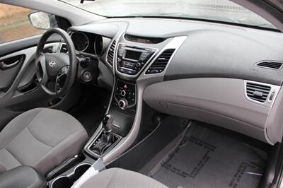 2016 Hyundai Elantra SE   - Photo 17 - Salem, OR 97317