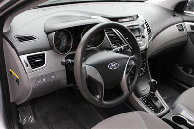 2016 Hyundai Elantra SE   - Photo 10 - Salem, OR 97317