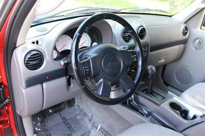 2002 Jeep Liberty Sport - Photo 9 - Salem, OR 97317