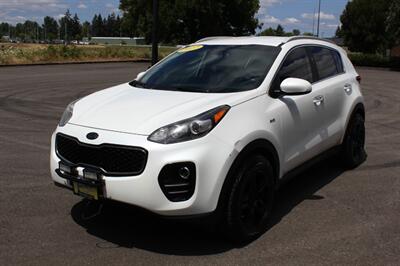 2017 Kia Sportage EX - Photo 2 - Salem, OR 97317