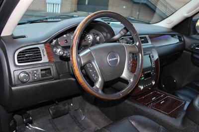 2007 GMC Yukon Denali   - Photo 9 - Salem, OR 97317