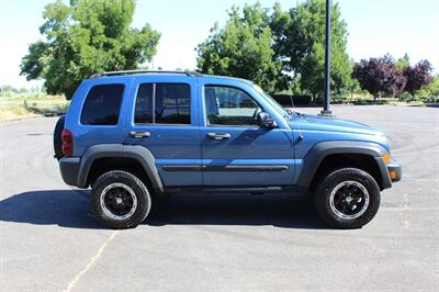 2006 Jeep Liberty Sport   - Photo 5 - Salem, OR 97317