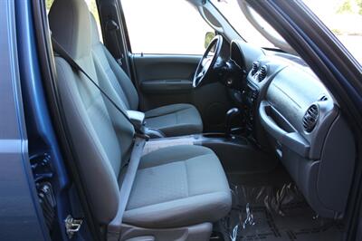 2006 Jeep Liberty Sport   - Photo 18 - Salem, OR 97317