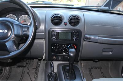 2006 Jeep Liberty Sport   - Photo 14 - Salem, OR 97317