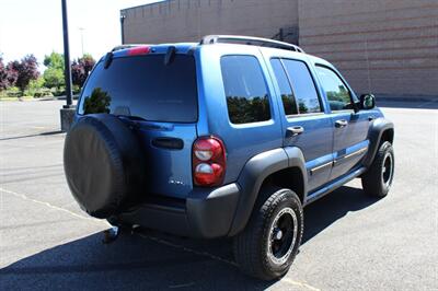 2006 Jeep Liberty Sport   - Photo 4 - Salem, OR 97317