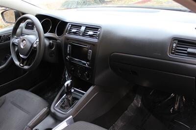 2015 Volkswagen Jetta S   - Photo 16 - Salem, OR 97317