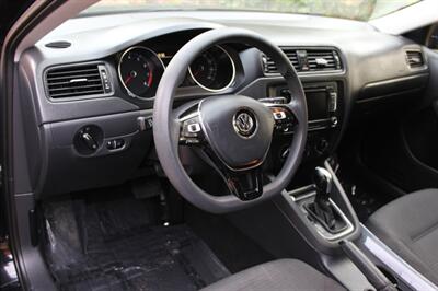 2015 Volkswagen Jetta S   - Photo 9 - Salem, OR 97317