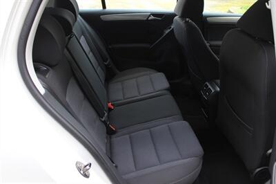 2012 Volkswagen Golf 2.5L PZEV   - Photo 16 - Salem, OR 97317