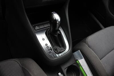 2012 Volkswagen Golf 2.5L PZEV   - Photo 12 - Salem, OR 97317