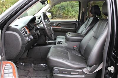 2009 Chevrolet Suburban LT   - Photo 10 - Salem, OR 97317