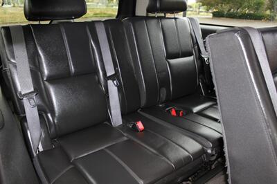 2009 Chevrolet Suburban LT   - Photo 15 - Salem, OR 97317