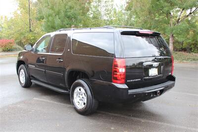 2009 Chevrolet Suburban LT   - Photo 3 - Salem, OR 97317