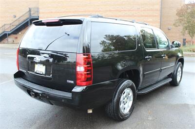 2009 Chevrolet Suburban LT   - Photo 4 - Salem, OR 97317