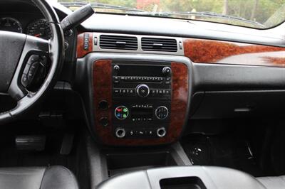 2009 Chevrolet Suburban LT   - Photo 13 - Salem, OR 97317