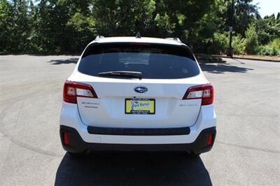 2018 Subaru Outback 2.5i Touring - Photo 8 - Salem, OR 97317