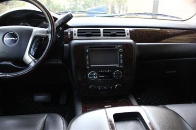 2014 GMC Yukon XL Denali   - Photo 13 - Salem, OR 97317