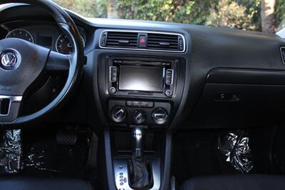 2012 Volkswagen Jetta SE PZEV - Photo 14 - Salem, OR 97317
