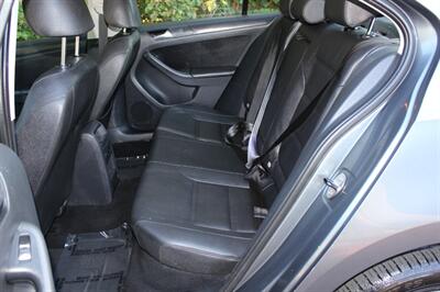 2012 Volkswagen Jetta SE PZEV - Photo 13 - Salem, OR 97317