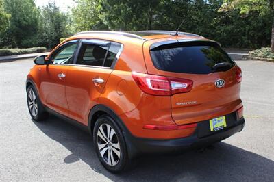 2011 Kia Sportage EX - Photo 3 - Salem, OR 97317