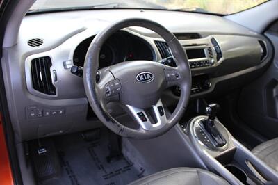 2011 Kia Sportage EX - Photo 9 - Salem, OR 97317