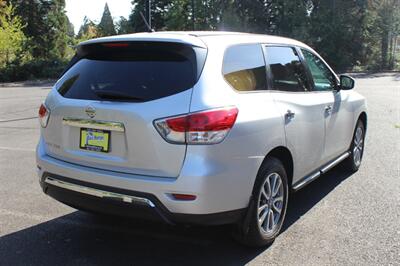 2013 Nissan Pathfinder S   - Photo 4 - Salem, OR 97317