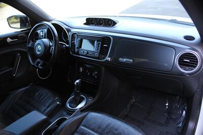 2012 Volkswagen Beetle-Classic Turbo PZEV   - Photo 16 - Salem, OR 97317