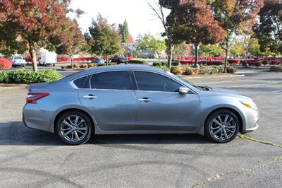 2018 Nissan Altima 2.5 SR   - Photo 5 - Salem, OR 97317