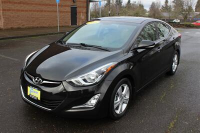 2016 Hyundai Elantra SE   - Photo 2 - Salem, OR 97317