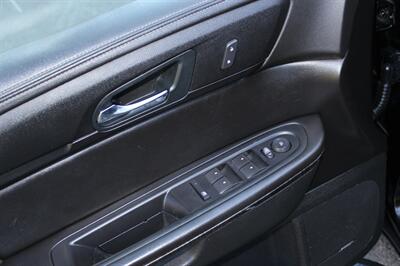 2016 GMC Acadia SLT-1   - Photo 11 - Salem, OR 97317