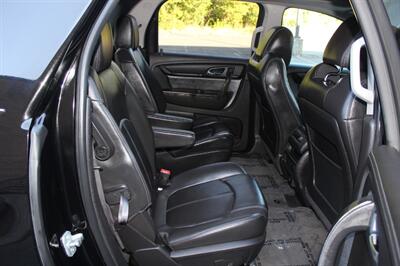 2016 GMC Acadia SLT-1   - Photo 17 - Salem, OR 97317