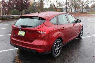 2017 Ford Focus SEL - Photo 4 - Salem, OR 97317