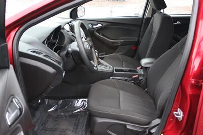 2017 Ford Focus SEL - Photo 10 - Salem, OR 97317