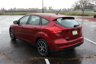 2017 Ford Focus SEL - Photo 3 - Salem, OR 97317