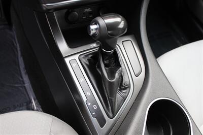 2014 Kia Optima LX   - Photo 12 - Salem, OR 97317