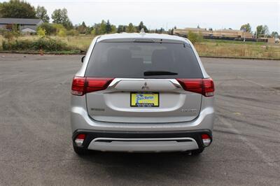 2019 Mitsubishi Outlander SE   - Photo 8 - Salem, OR 97317