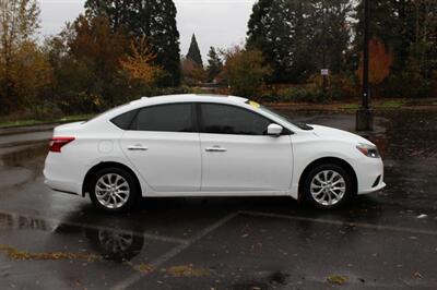 2017 Nissan Sentra S   - Photo 5 - Salem, OR 97317