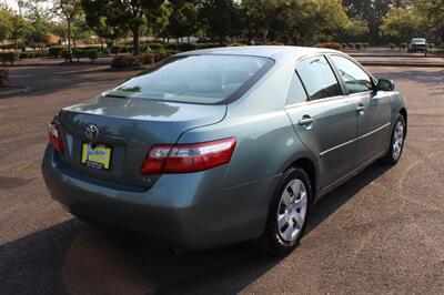 2009 Toyota Camry LE   - Photo 4 - Salem, OR 97317