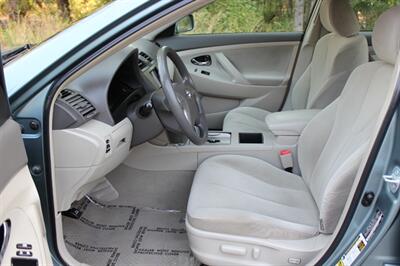 2009 Toyota Camry LE   - Photo 10 - Salem, OR 97317