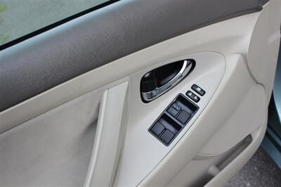 2009 Toyota Camry LE   - Photo 11 - Salem, OR 97317