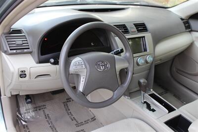 2009 Toyota Camry LE   - Photo 9 - Salem, OR 97317