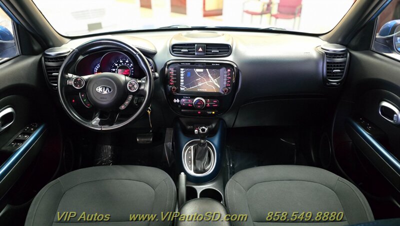 2015 Kia Soul + - Photo 18 - San Diego, CA 92126