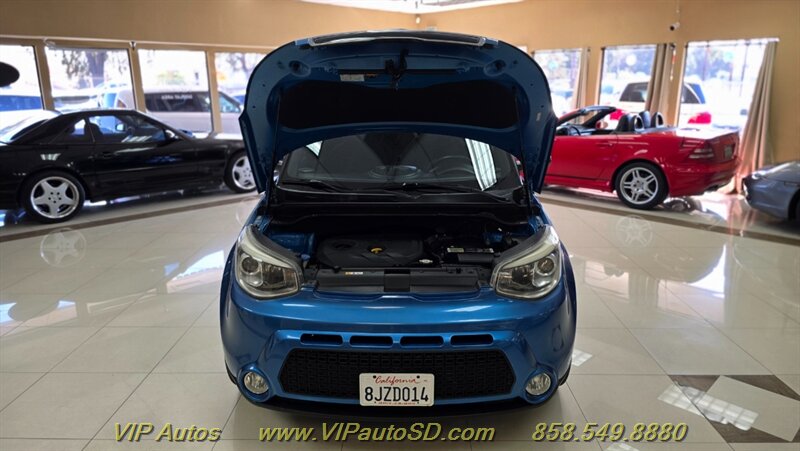2015 Kia Soul + - Photo 9 - San Diego, CA 92126